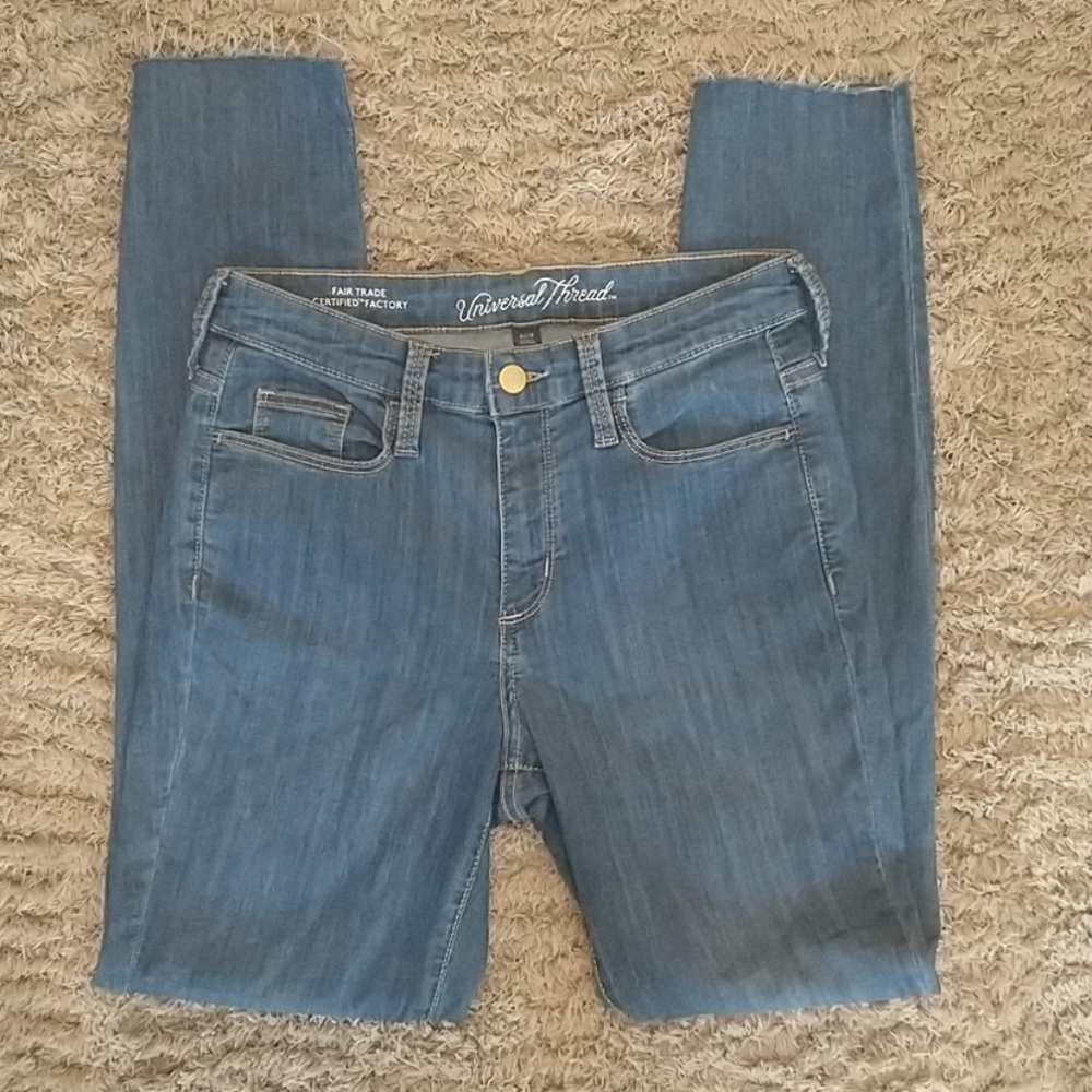 Blue Denim Universal Thread - Picture 3 of 5